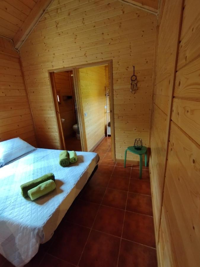 Camping La Zarapica - Palacios Del Sil Bagian luar foto